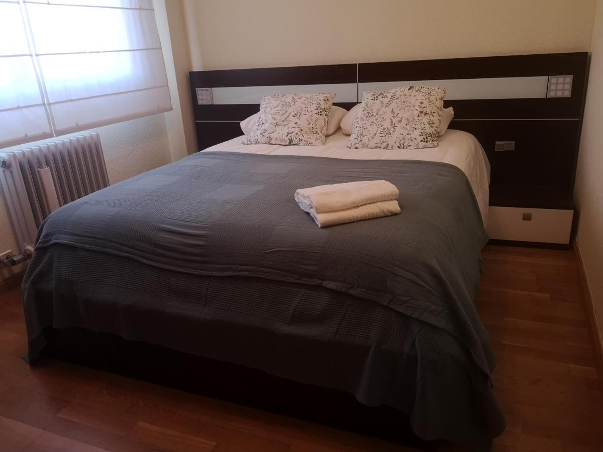 Apartamento Escultor Moreto - Parking Gratis ซาราโกซา ภายนอก รูปภาพ